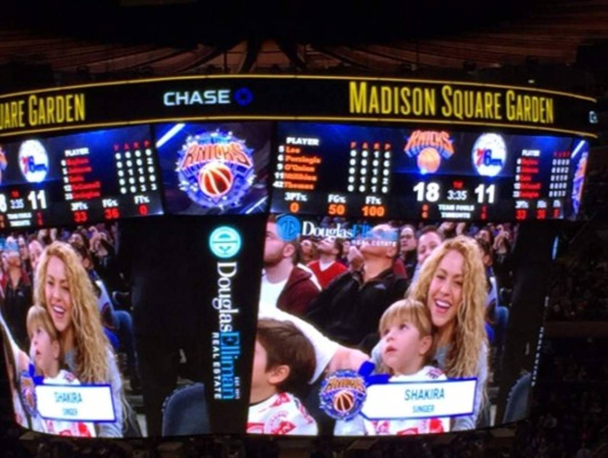 Escapada, besos y NBA: Piqué y Shakira sorprenden compartiendo la navidad en New York