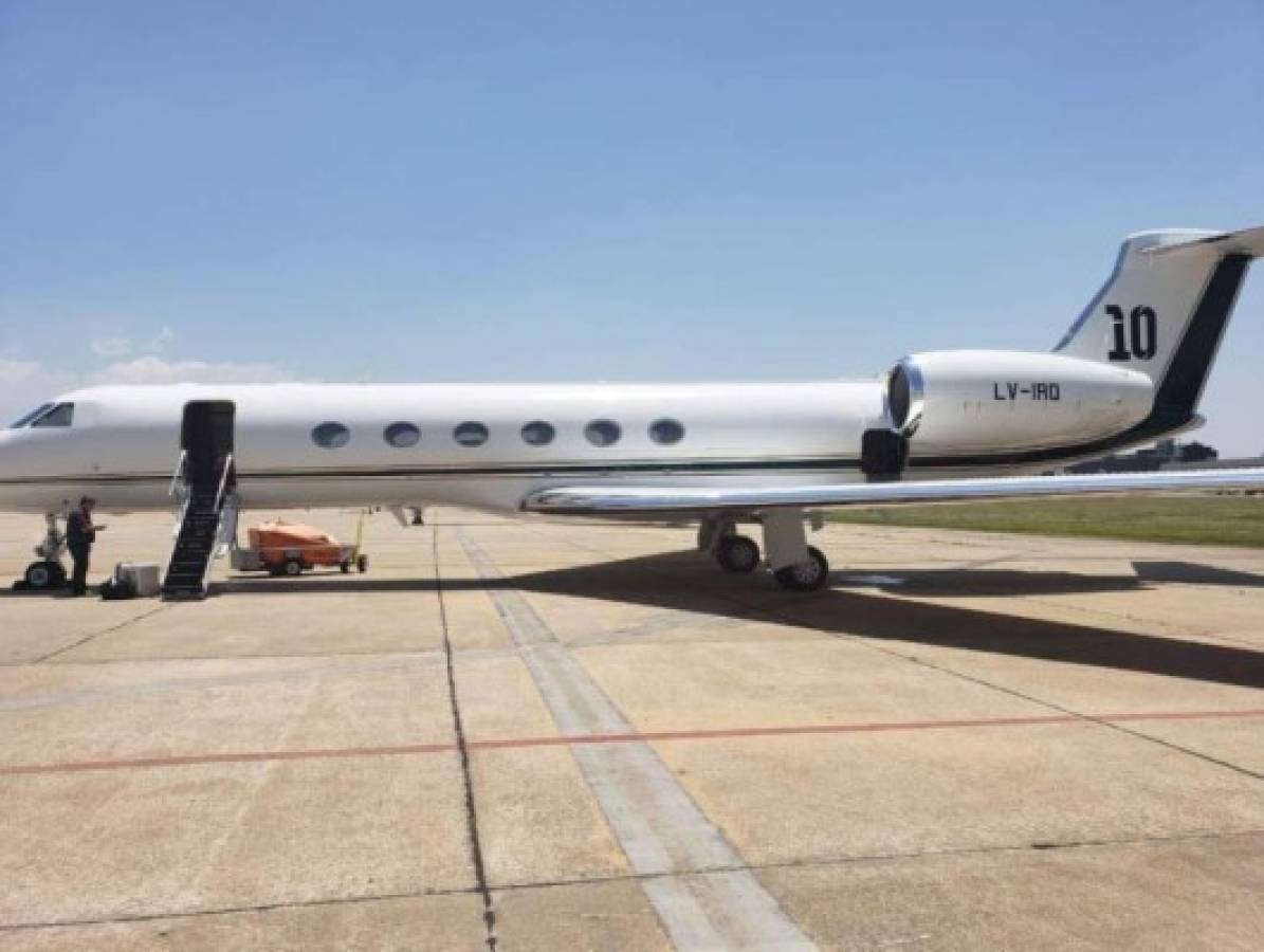 El costoso avión que Messi puso a disposición de la selección de Argentina: Con ducha y cocina