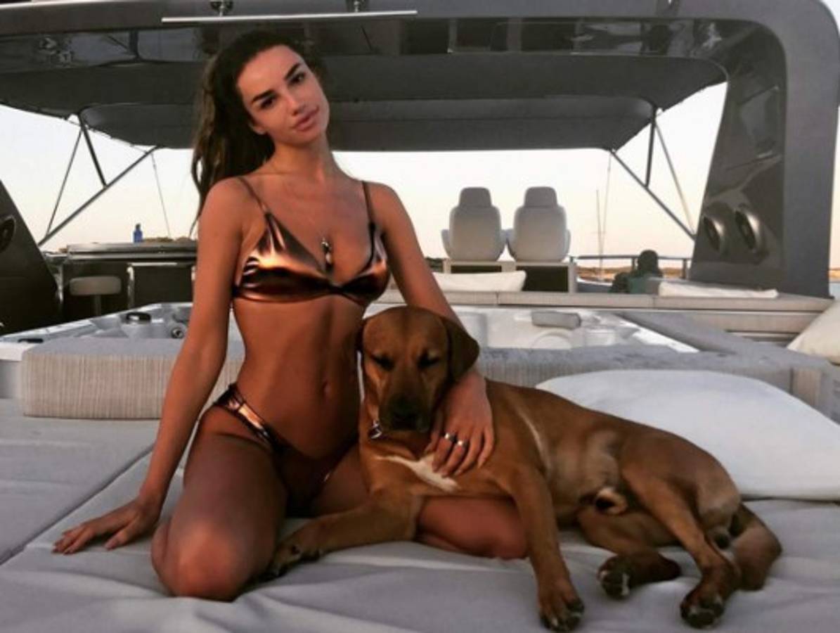La espectacular novia de Dele Alli, el jugador más deseado del Real Madrid