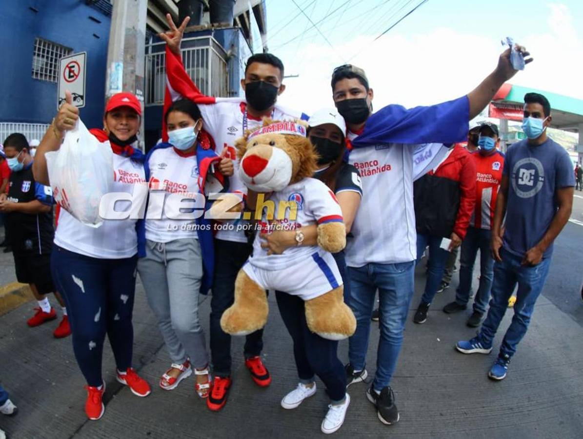 ¡Leones, banderas y selfies! Tegucigalpa se viste de fiesta con la final del fútbol hondureño Olimpia vs. Real España