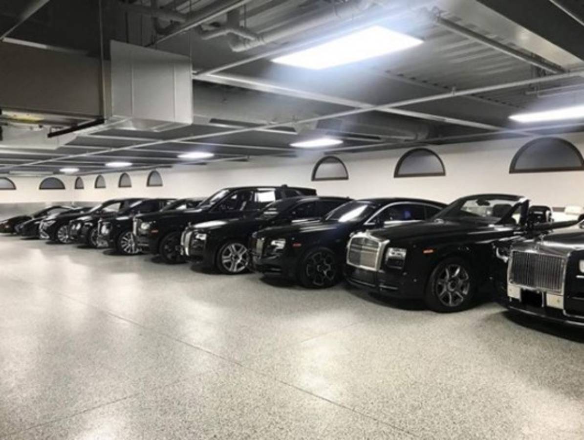 Así es la millonaria vida de Floyd Mayweather: Apuestas, jet privado, autos y sus mansiones