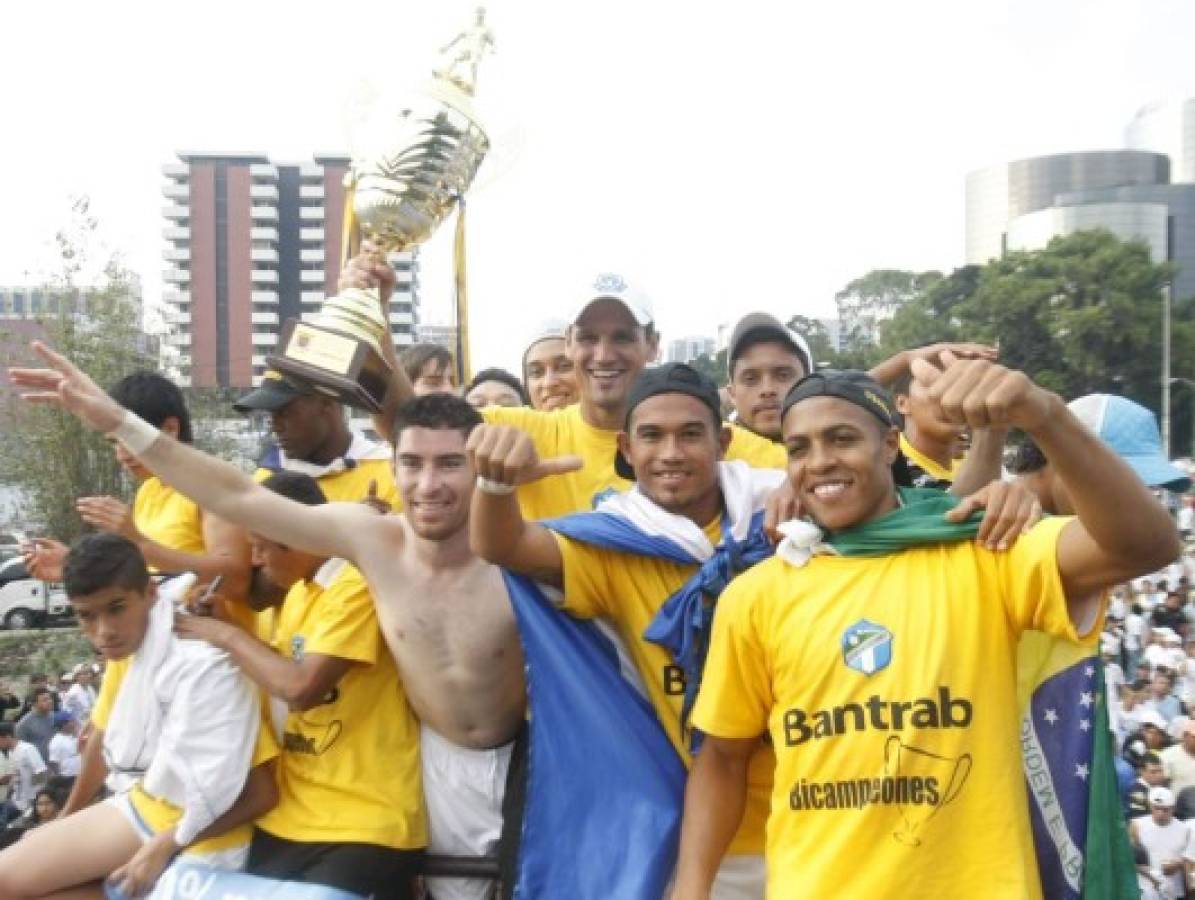 TOP: Futbolistas hondureños que se han consagrado campeones en el extranjero