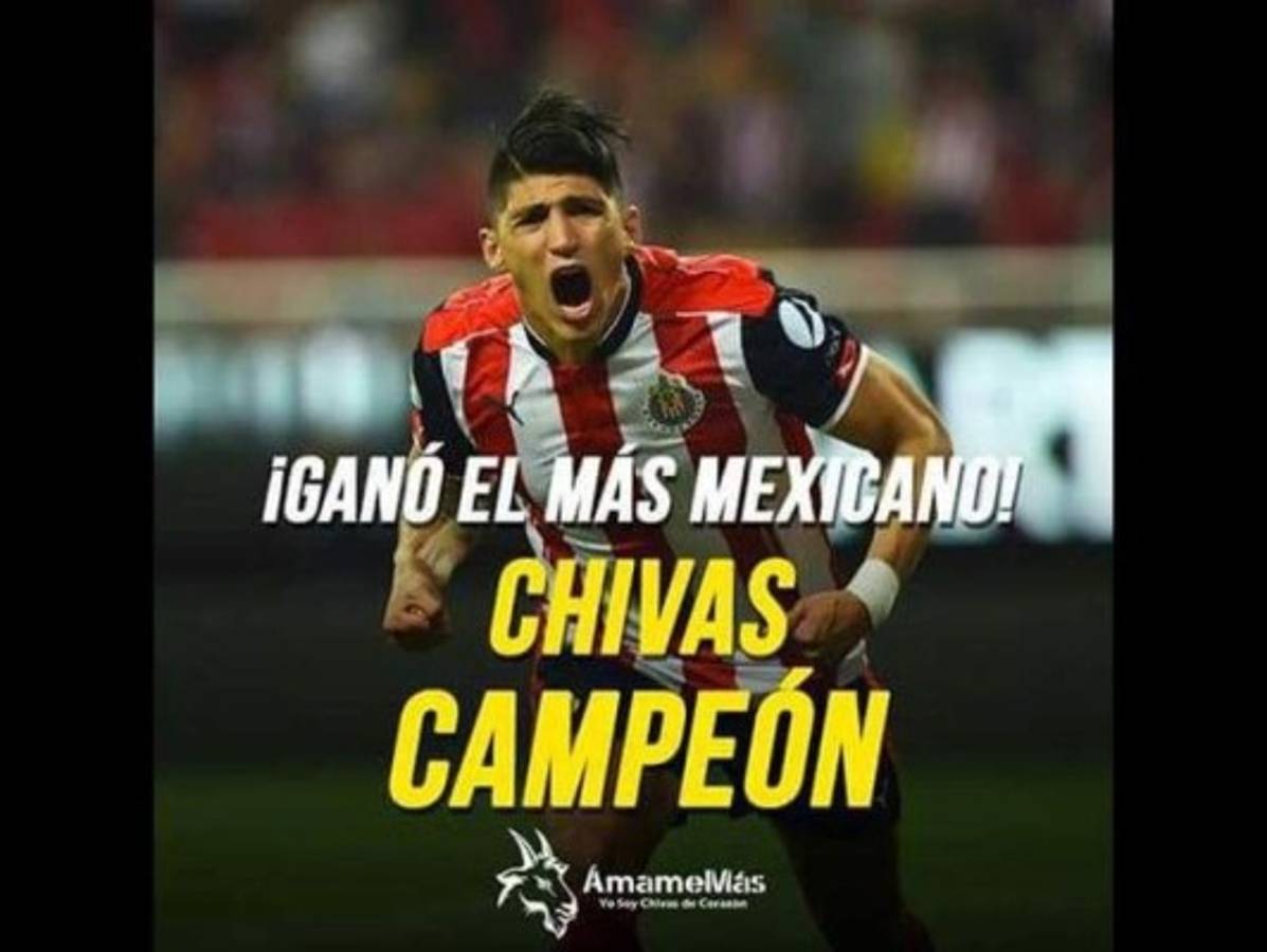 BURLAS: Aficionados de Chivas destrozan al América en los festejos del título