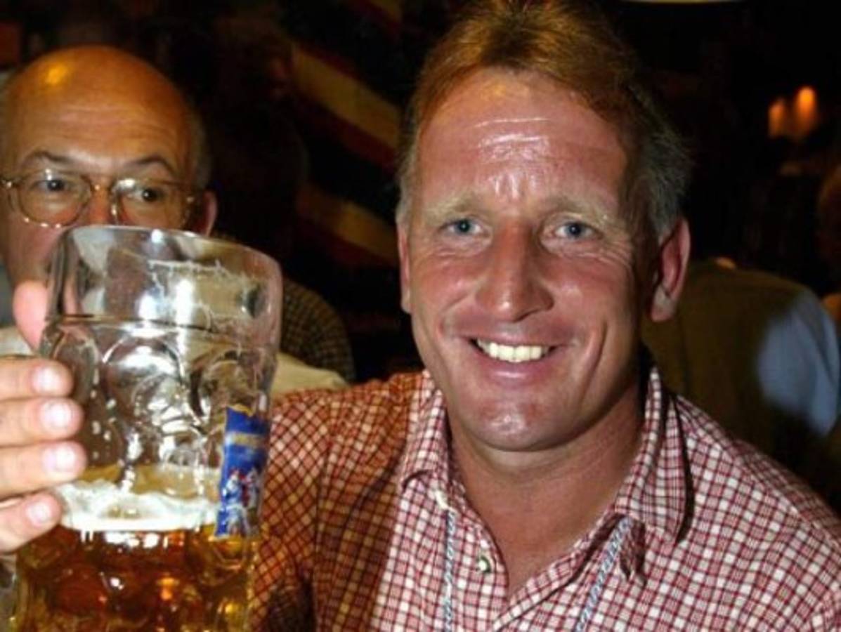 En las ruinas: Los 12 jugadores que quedaron sin nada luego de retirarse del fútbol