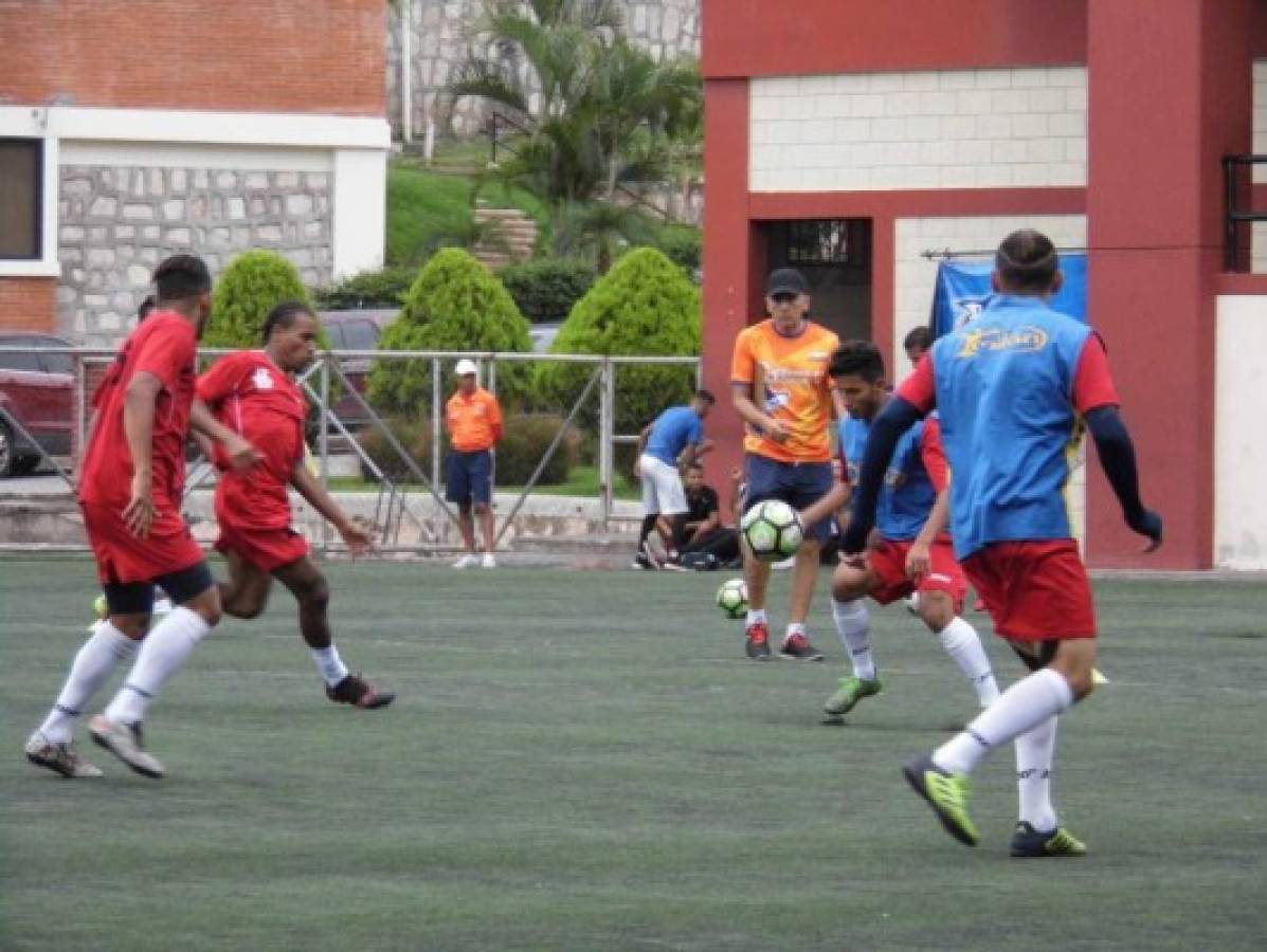 MERCADO: Futbolistas de Olimpia no saben dónde jugarán y Najar es noticia