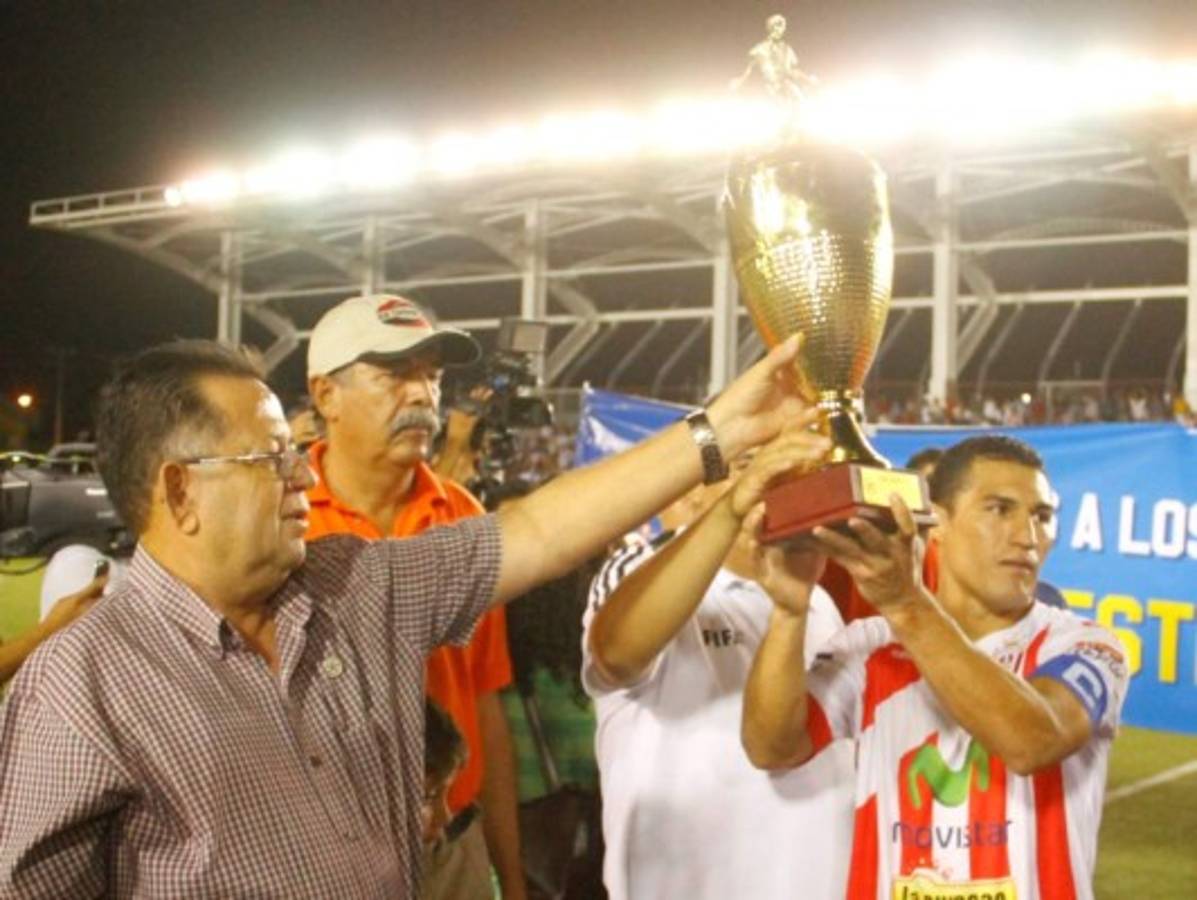 ¡Alex López engrosa la lista! Los hondureños que se han coronado campeones en Centroamérica