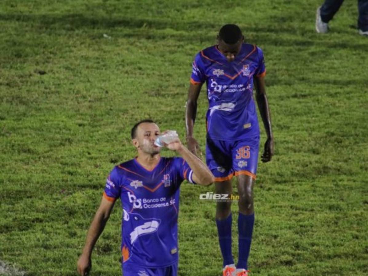 Vida a semifinales y La Ceiba celebra con caravana y fuegos artificiales: Imágenes que no viste en TV