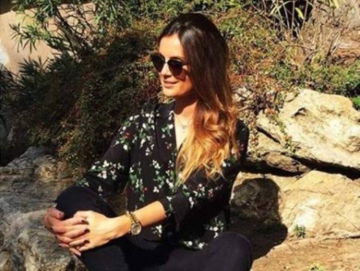 ¡Apoyo especial! La hermosa Marine Lloris, esposa del portero de la selección de Francia