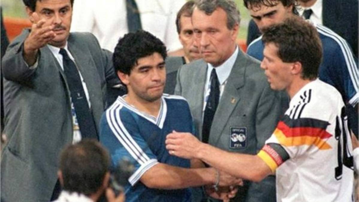 Diego Maradona: Los momentos más importantes en la vida futbolistíca del astro argentino