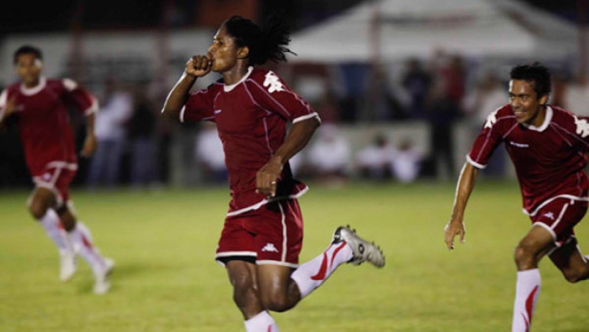 Atlético Choloma deja moribundo a la Real Sociedad