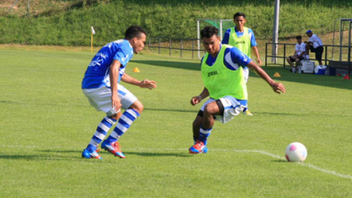 Suárez comienza a completar la selección olímpica de Honduras