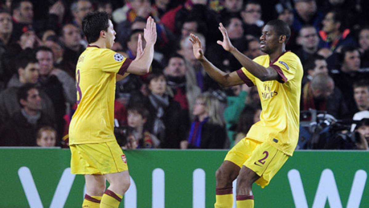 El Barcelona clasifica sufriendo