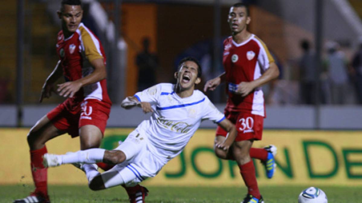 Olimpia sostiene un invicto de hierro