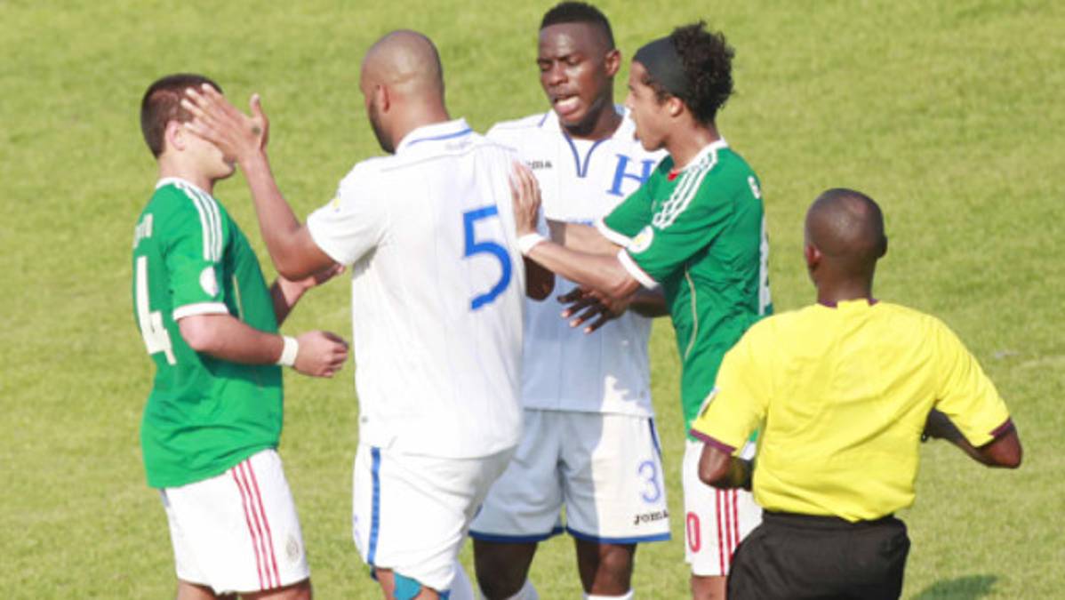 'Muma” Bernárdez sobre 'Chicharito”: 'Fue una calentura”