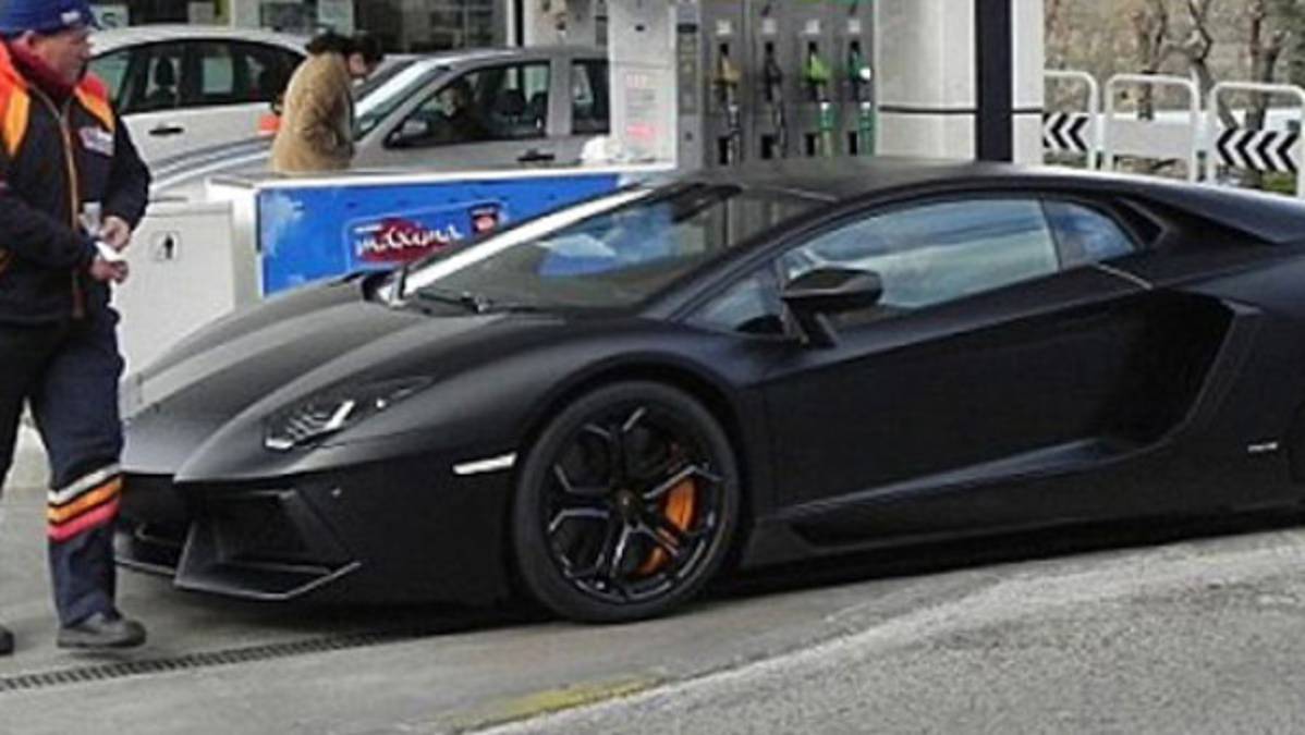 CR7 estrenó su Lamborghini Aventador