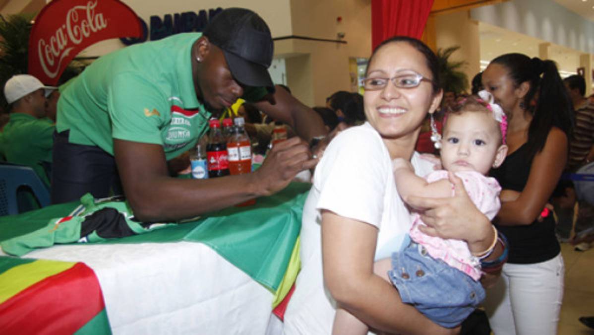 Marathón comparte con sus fans sus 86 años de vida futbolística