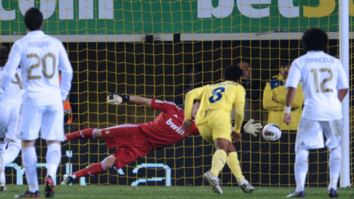 ¡Real Madrid deja más vivo al Barcelona!