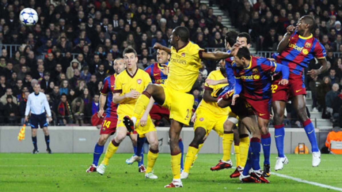 El Barcelona clasifica sufriendo