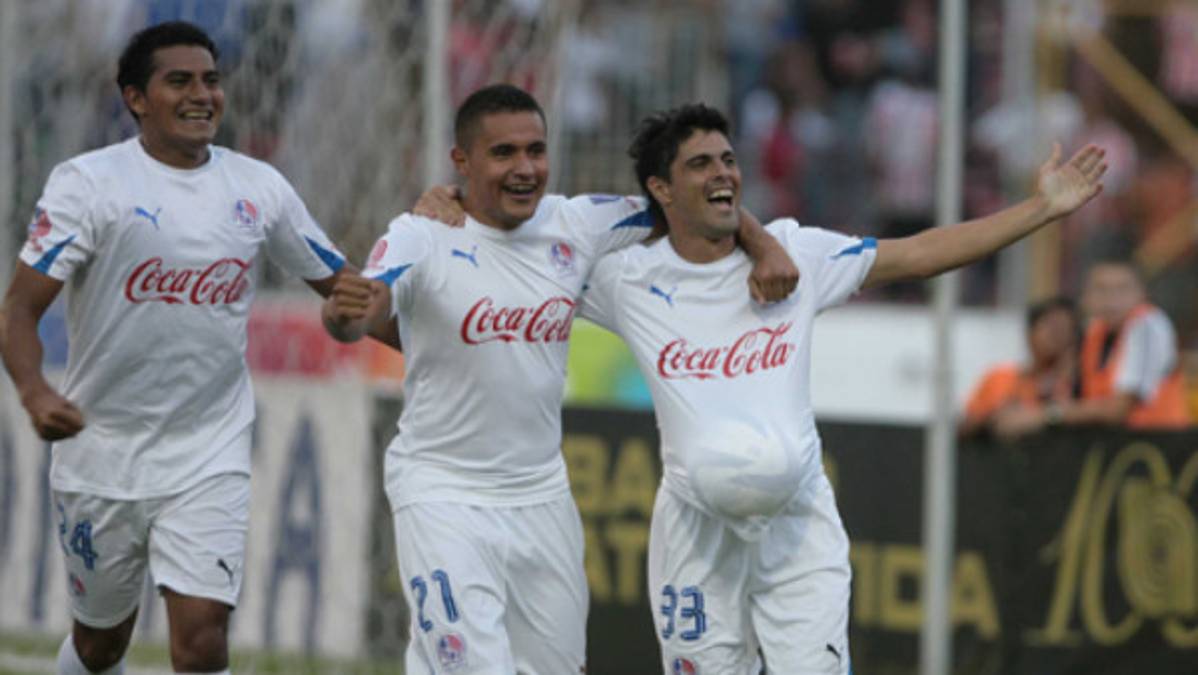 Olimpia abre la polémica por partido de ida ante Real España