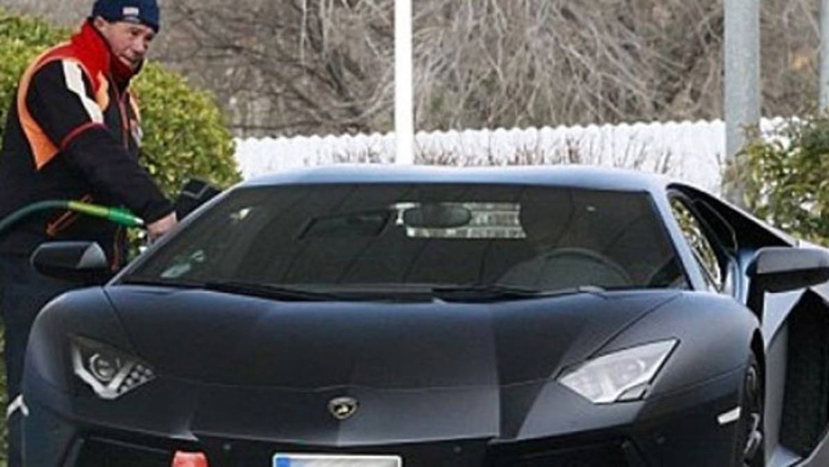CR7 estrenó su Lamborghini Aventador