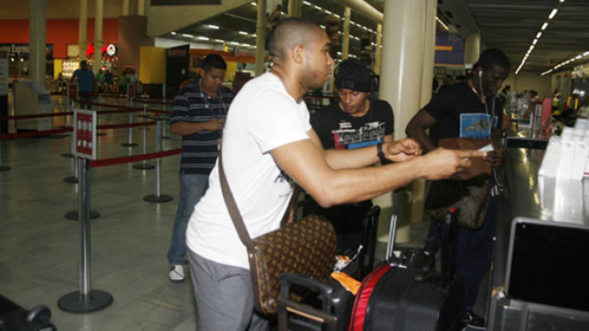 Honduras comienza a armarse