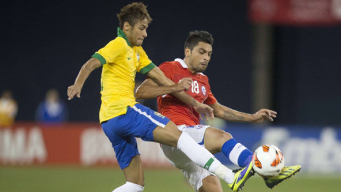 Robinho le dio triunfo a Brasil ante Chile