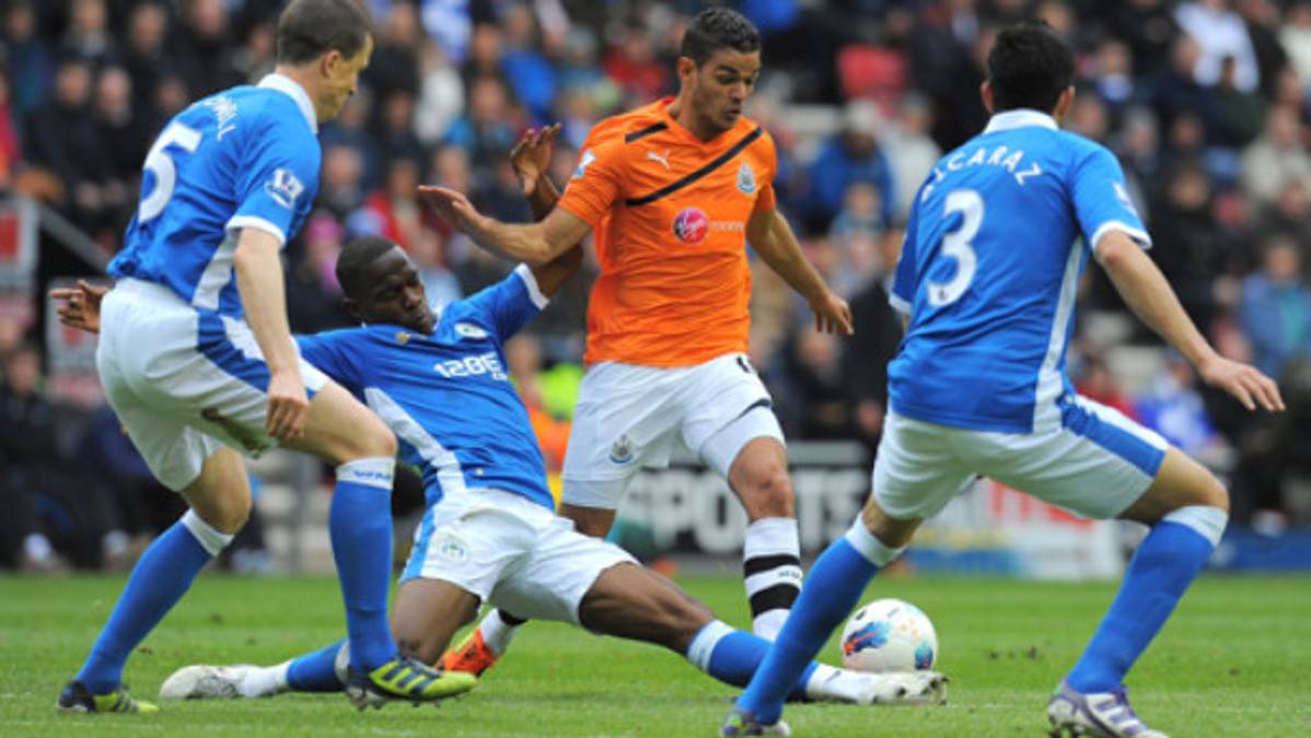 El Wigan goleó y acaricia la salvación