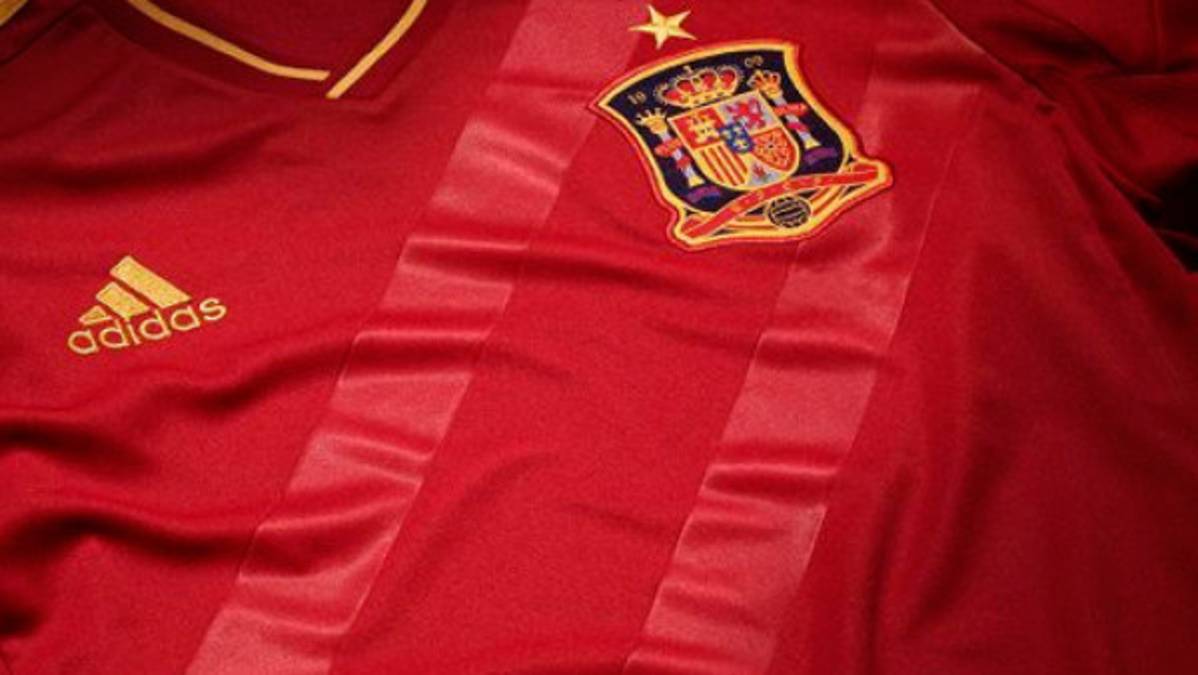 España presenta su piel para la Euro