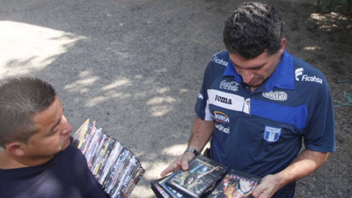 Seleccionados se relajan viendo novelas