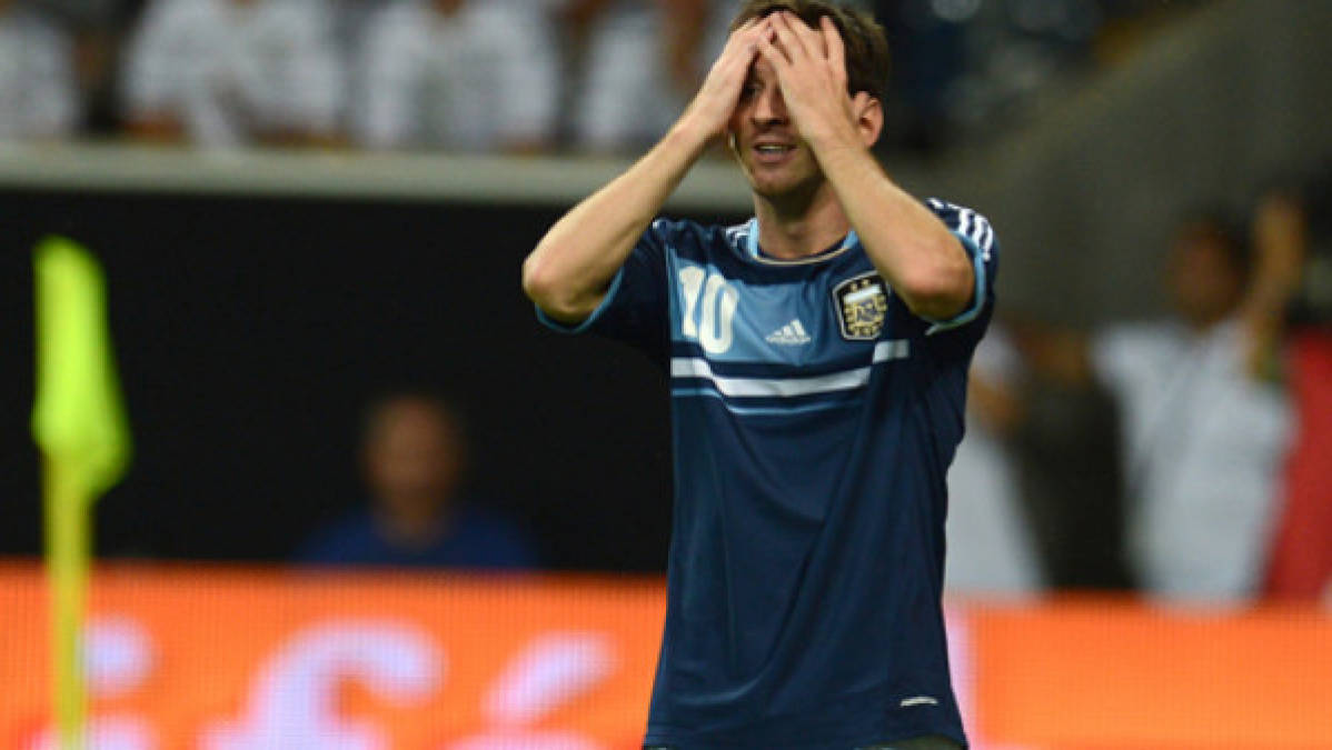 El increíble penal que falló Messi por primera vez con Argentina