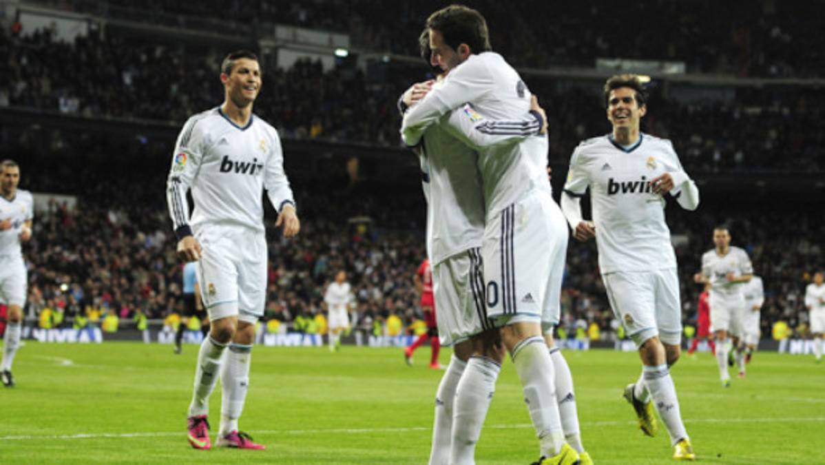 Real Madrid remonta y golea al Mallorca