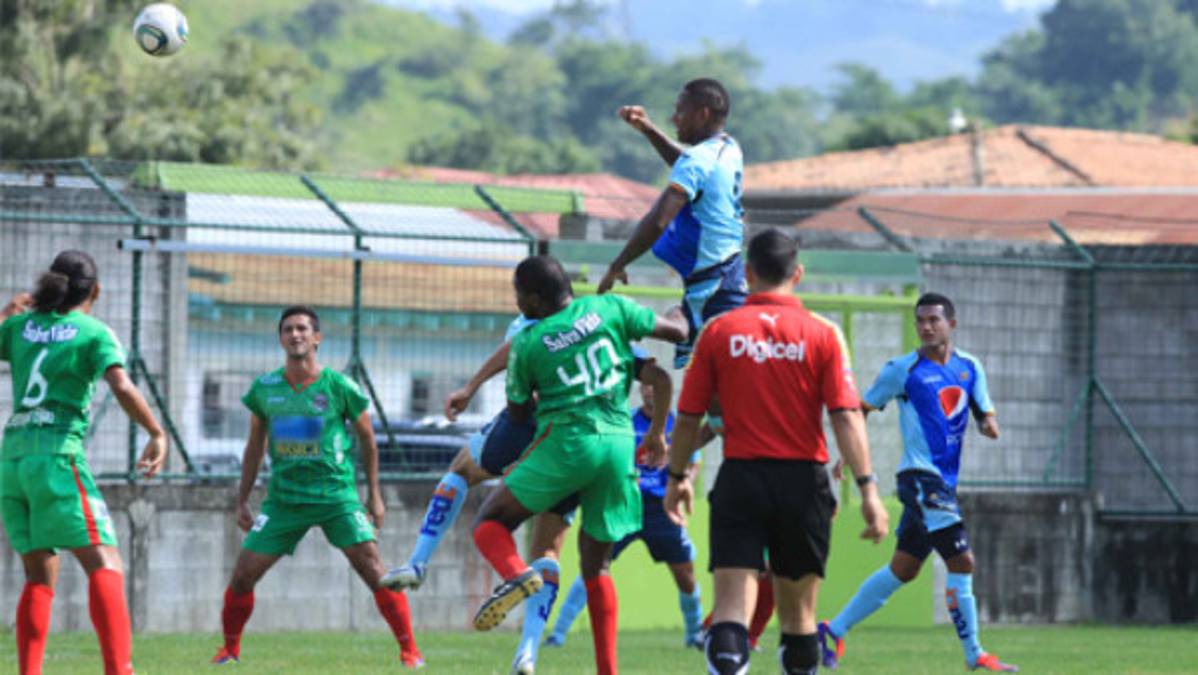 Golazo del 'Lobo' Guevara dio triunfo al Motagua ante Marathón