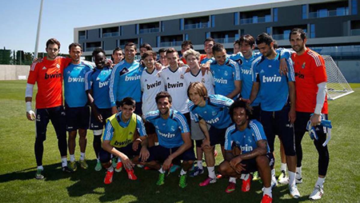 'One Direction” visitó entrenamiento de Real Madrid