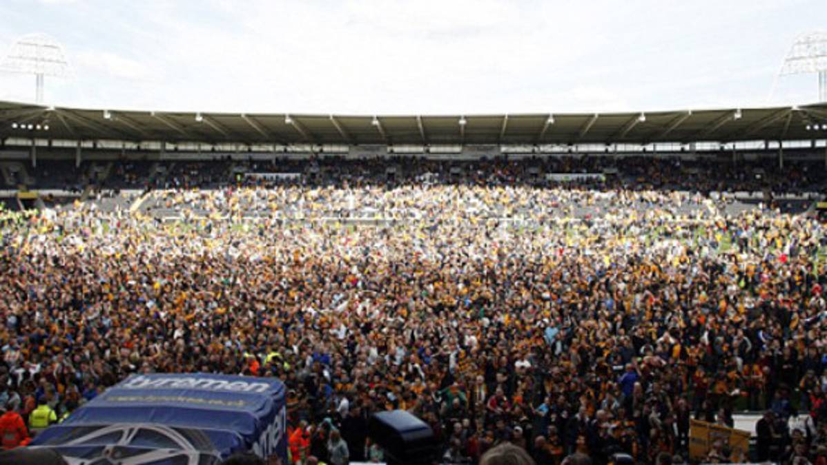 Steve Bruce asciende al Hull City a la Premier League