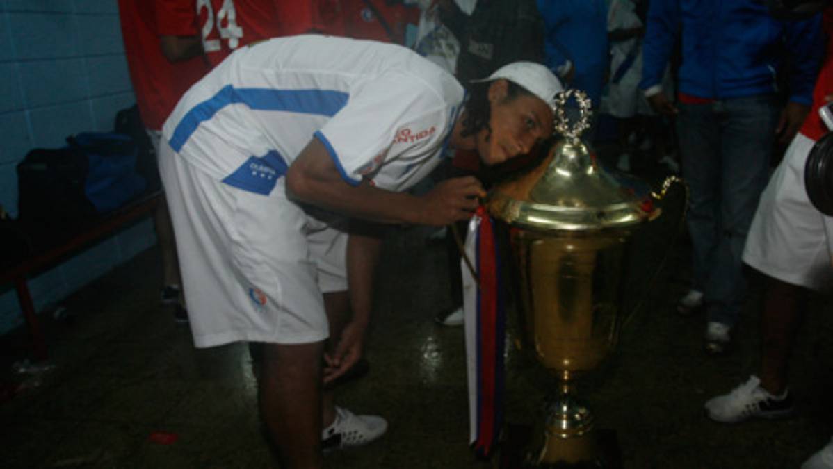 Así celebró Olimpia en su camerino