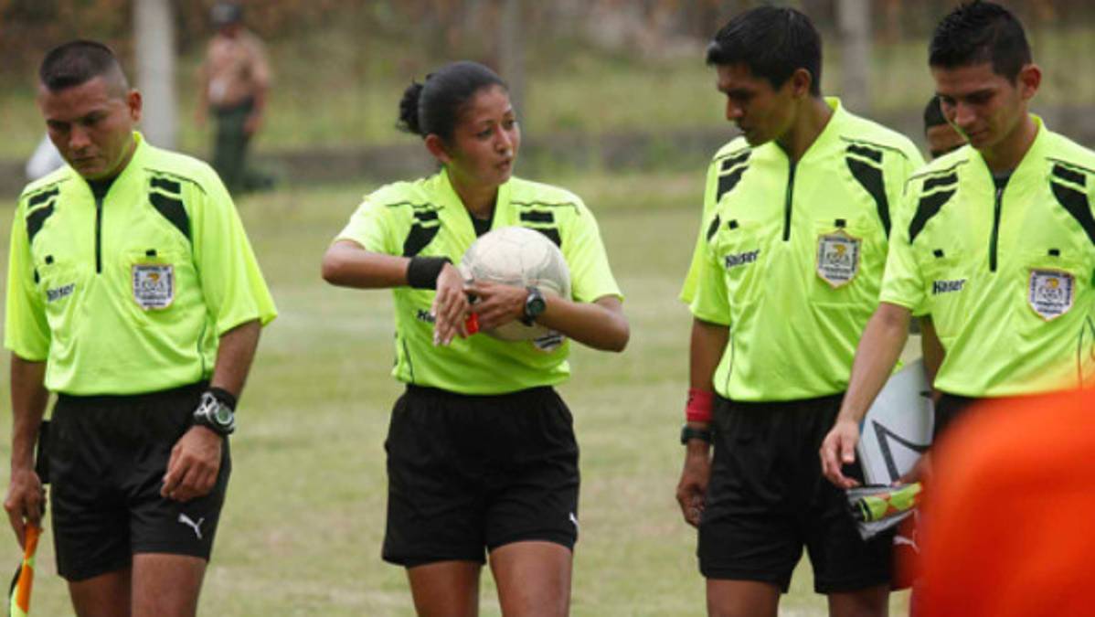 Licenciada en Gerencia de Negocios pitó Sula-Honduras en Ascenso