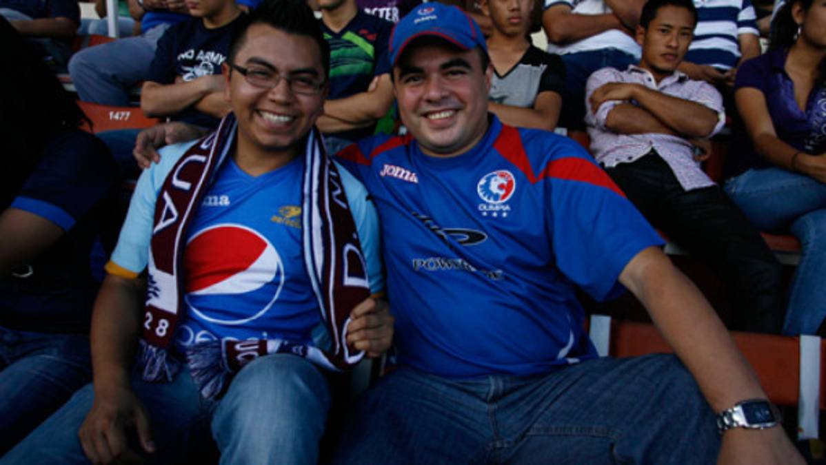 Gran ambiente para un pobre partido