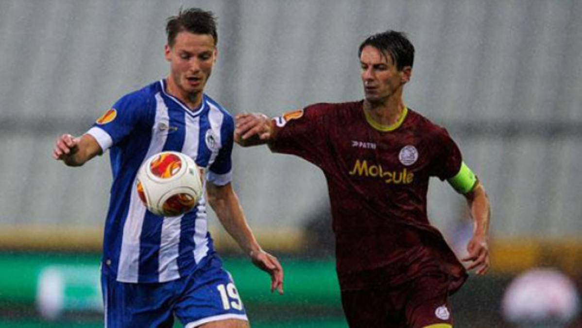 Zulte Waregem vence y complica al Wigan en la Europa League