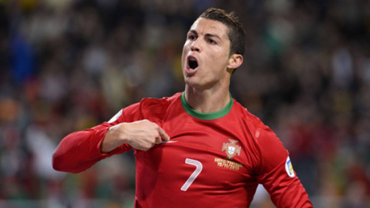 Triplete de Cristiano y Portugal a Brasil