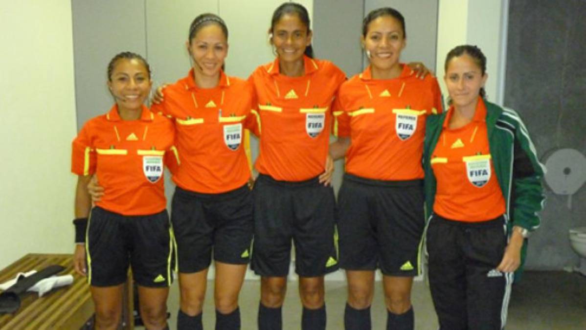 Shirley Perelló, la árbitro que hará historia en Honduras