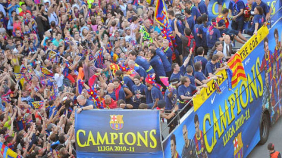 Barcelona celebra a lo grande el título
