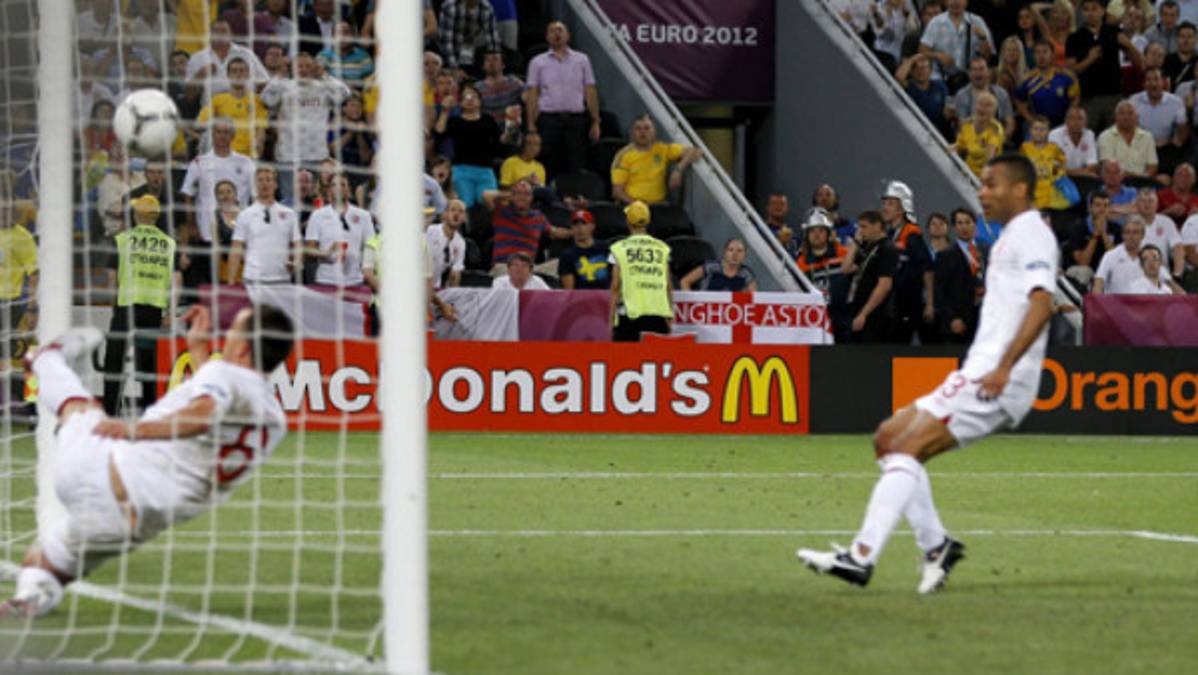 El polémico gol no marcado a favor de Ucrania