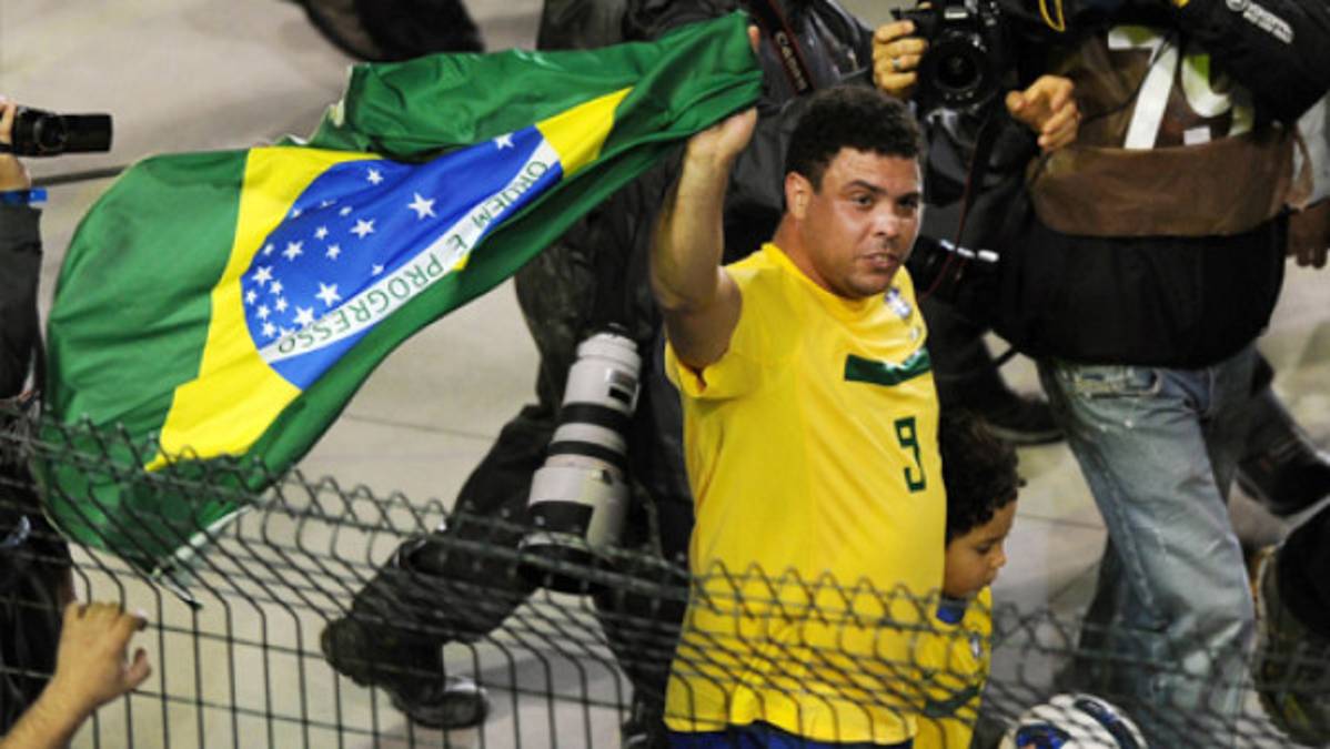 Ronaldo se despidió del fútbol