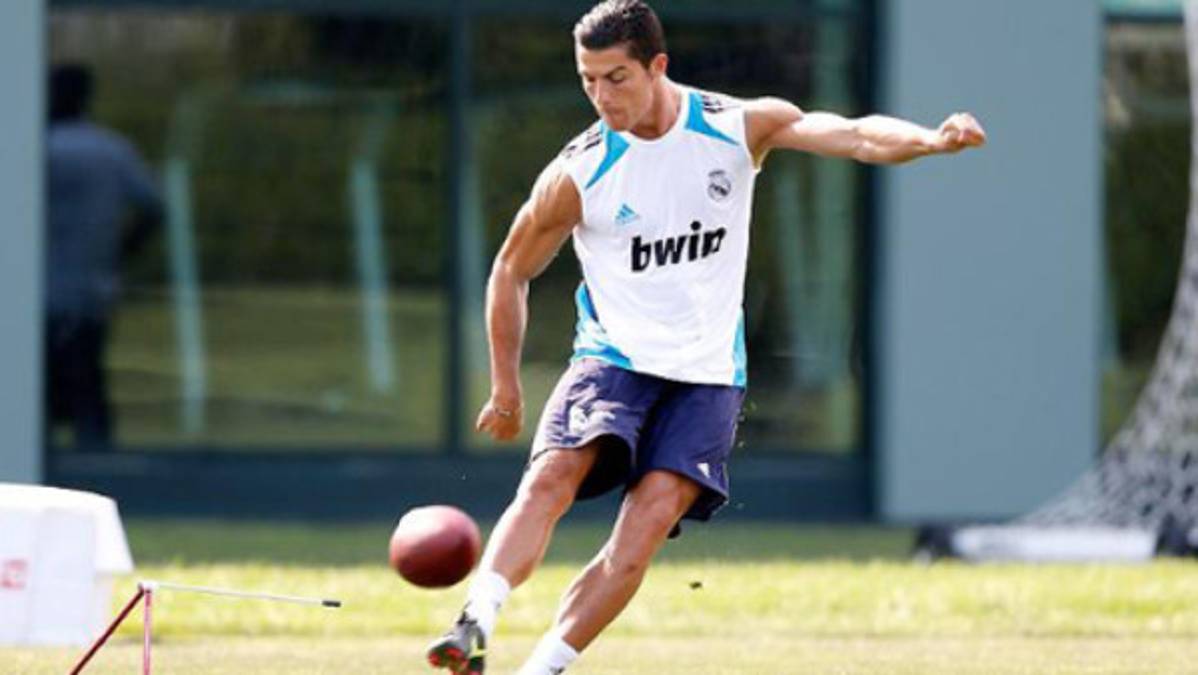 Real Madrid probó jugar al fútbol americano