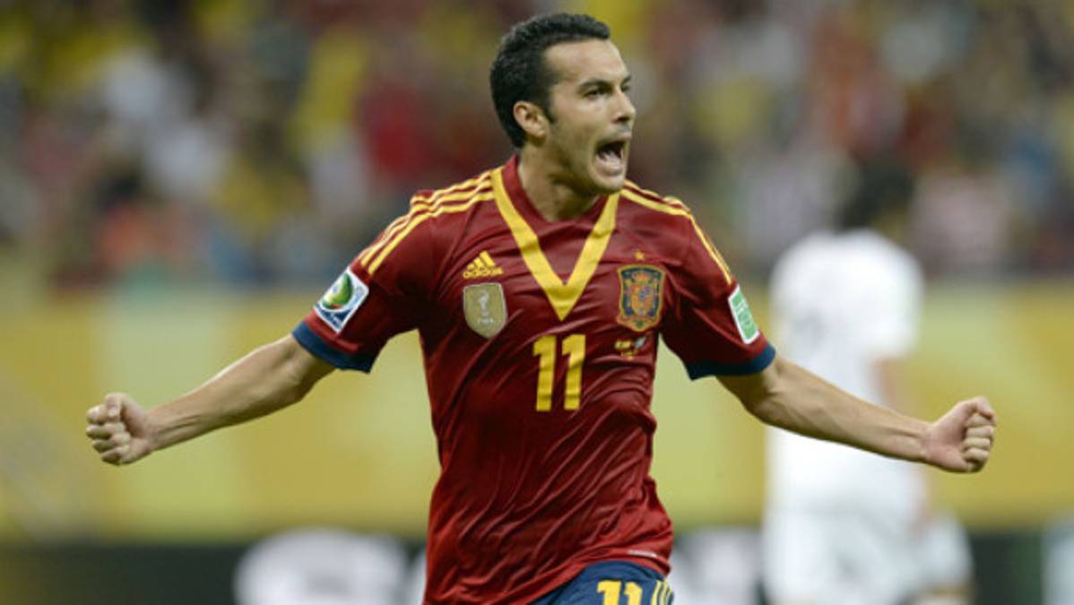 España debuta con triunfo sobre Uruguay