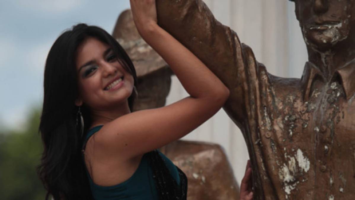 Lilian Mata: 'Lo que más me gusta son mis labios'