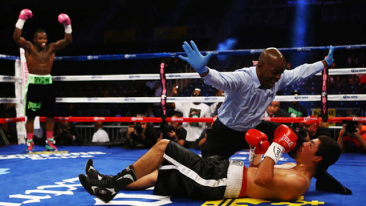 Hondureño Eddie Gómez derrotó por nocaut a mexicano Saúl Benítez