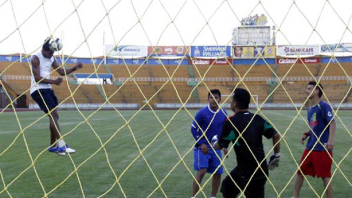 'Espero un triunfo ante España': Costly