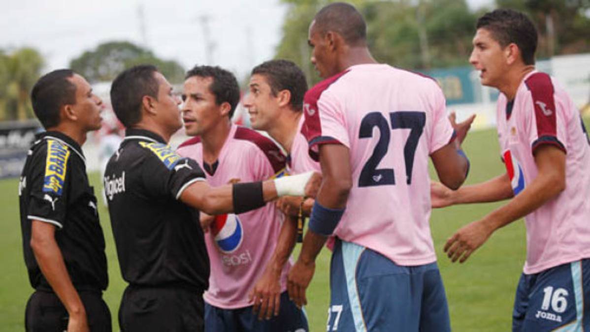 Platense gana y hunde más al Motagua