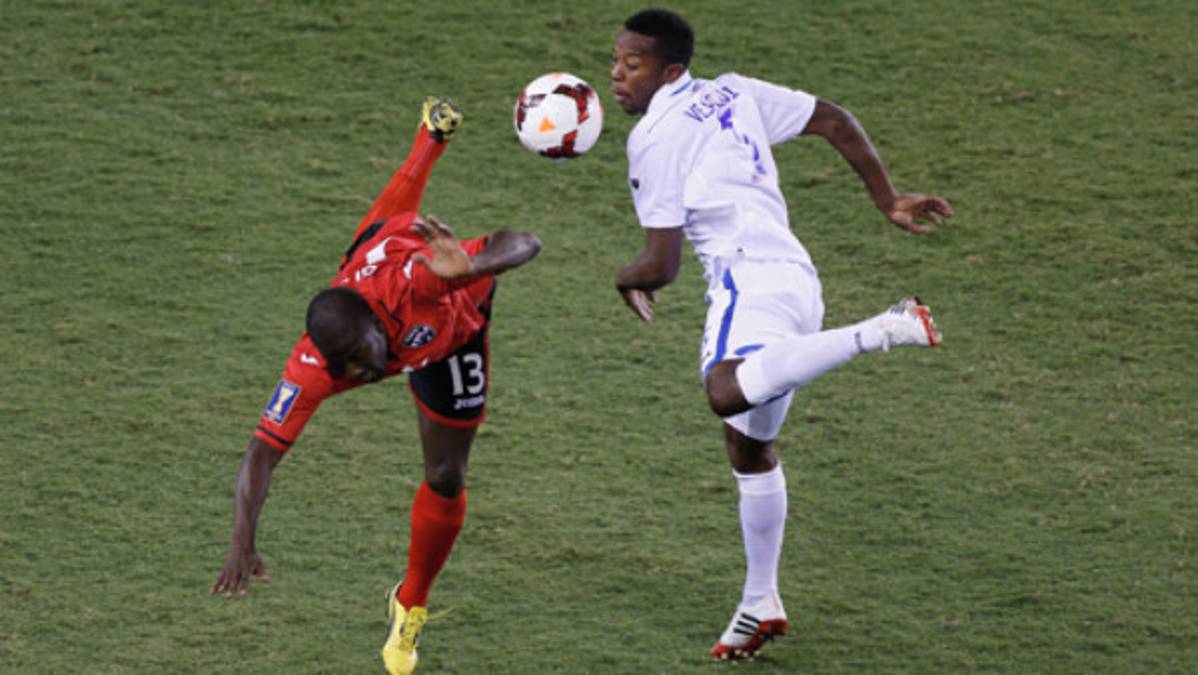 VIDEO: José Velásquez Colón dejó con 10 a Honduras